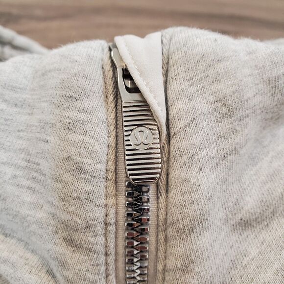 Lululemon Forever Warm Quilted Jacket 8 Grey Quarter Zip Outdoors Athleisure - Picture 5 of 13